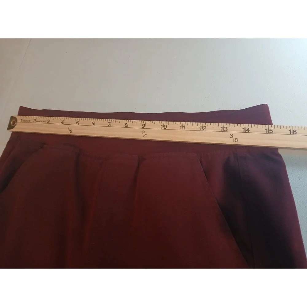 FIGS Scrub Pants Cargo Pockets Elastic Waist Burgundy Red Women's Size Small